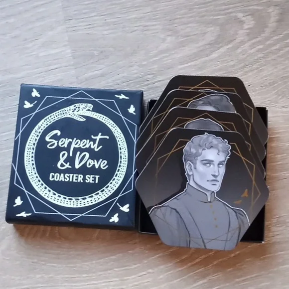 Serpent & Dove Book Series Fairyloot 4 Coaster Set Foiled Theme: Spellcraft Art - Picture 11 of 11